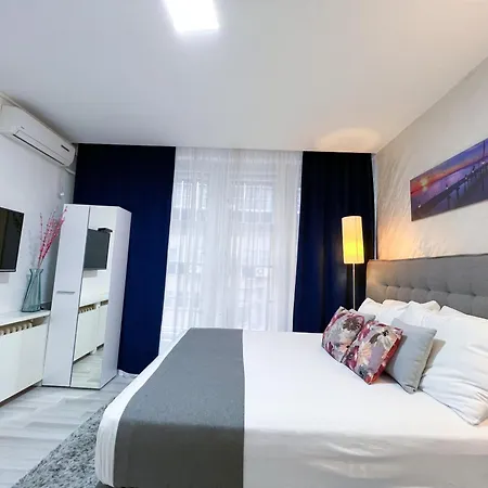 فندق Centar Forever