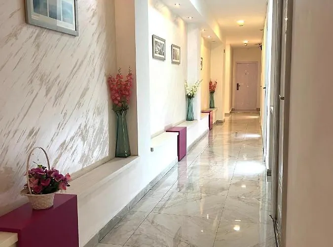 Centar Forever Otel 3*